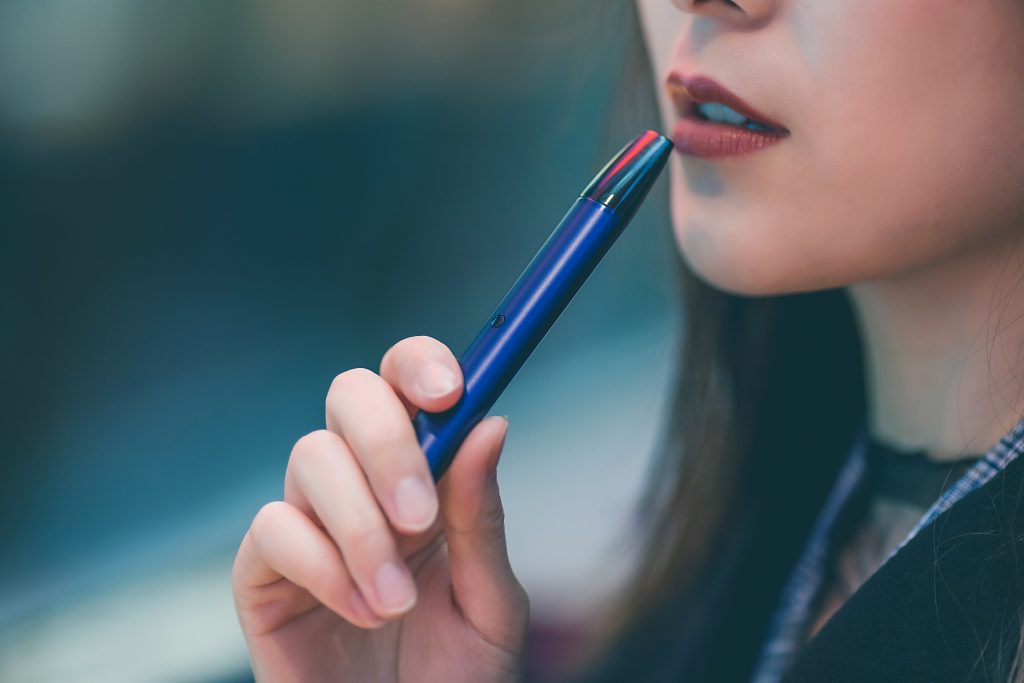 E cigarette