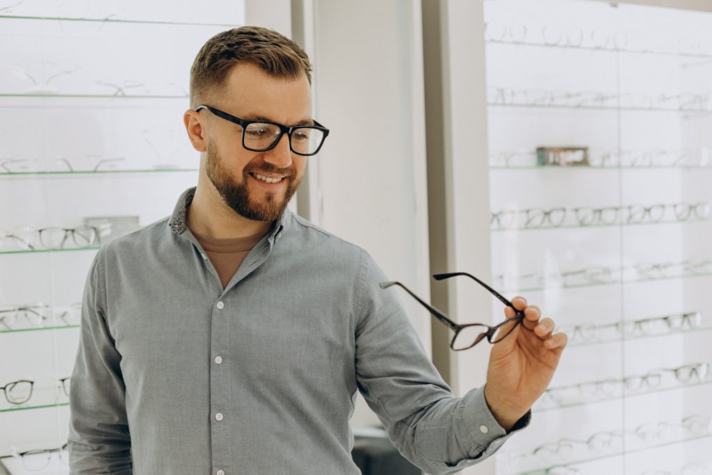 Vision en danger : Et si vos habitudes quotidiennes aggravaient votre stress ?